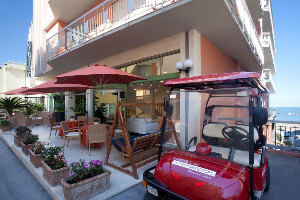 Hotel International Gabicce Mare Exterior photo